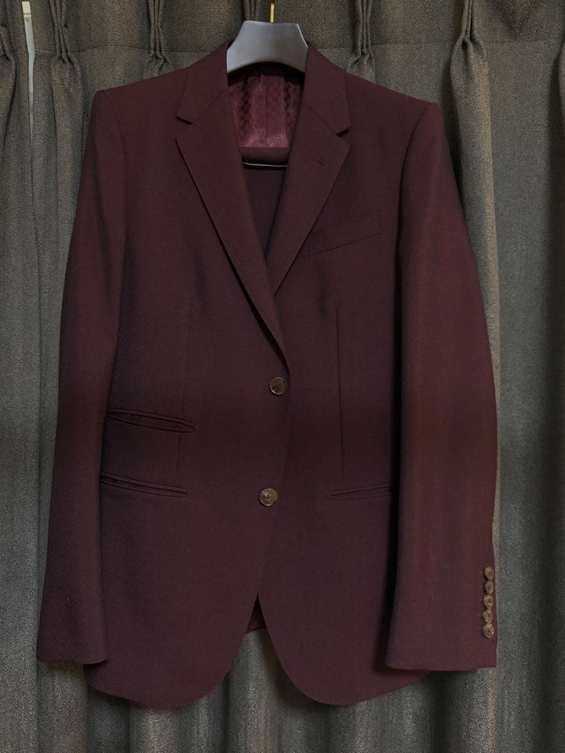 【GUCCI 】メンズ スーツ赤(上下) 美品
