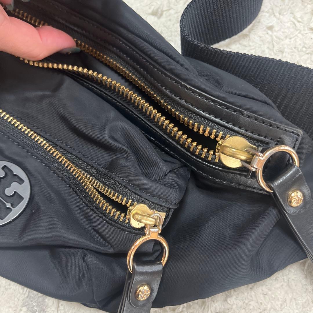 Tory Burch ブラック　ウエストポーチ