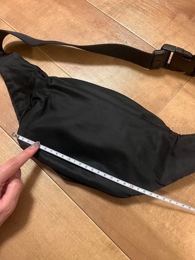 Tory Burch ブラック　ウエストポーチ