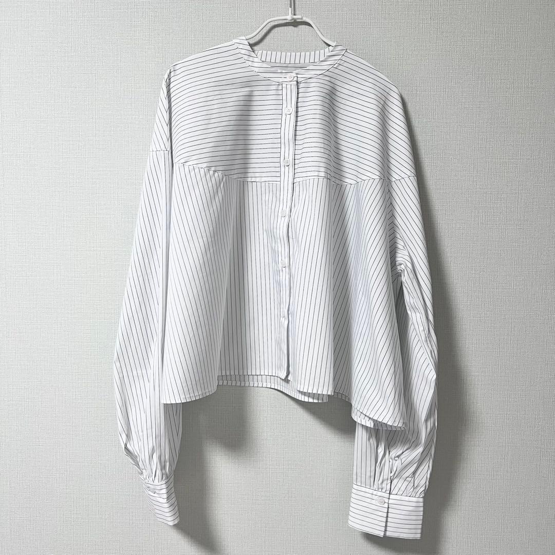 ビアズリー　フレアクロップドシャツ　ホワイト　ストライプ　白　BEARDSLEY