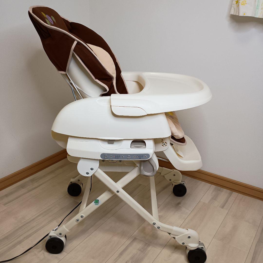 美品 Combi コンビ 電動ハイローチェア ルシエス