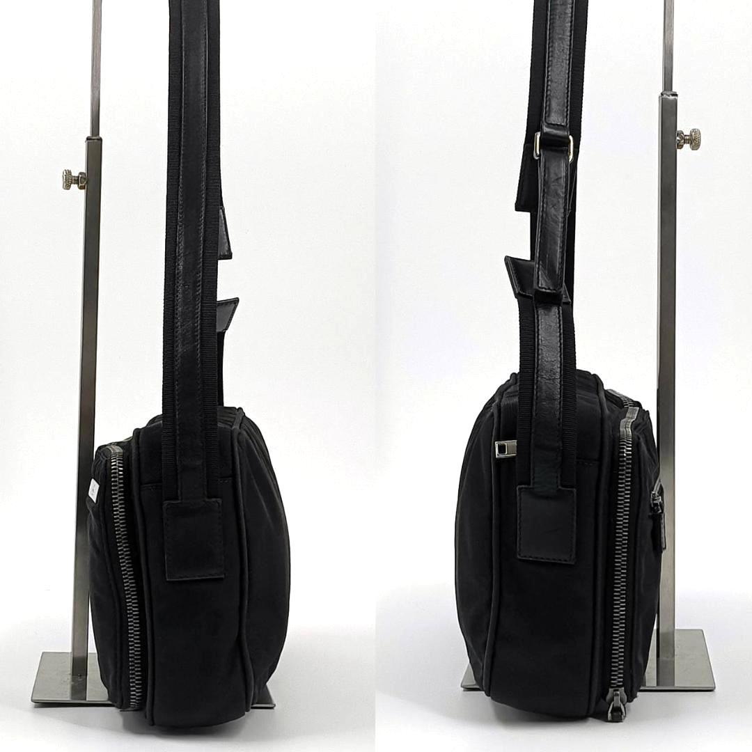 極希少 グッチ ショルダーバッグ ウエスト ボディ ロゴプレート ナイロン 黒