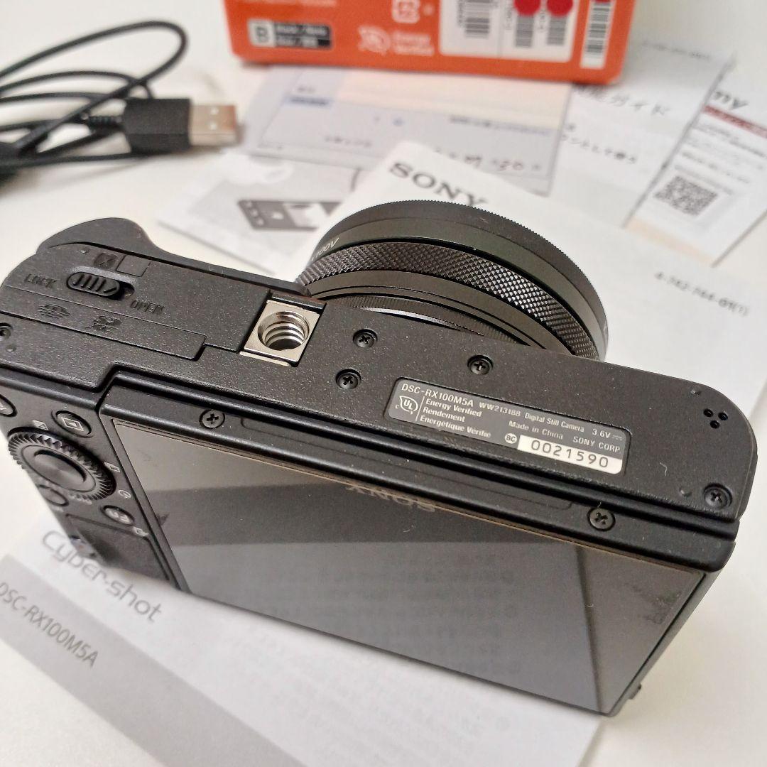 デジタルカメラ SONY Cyber-shot RX100 m5a