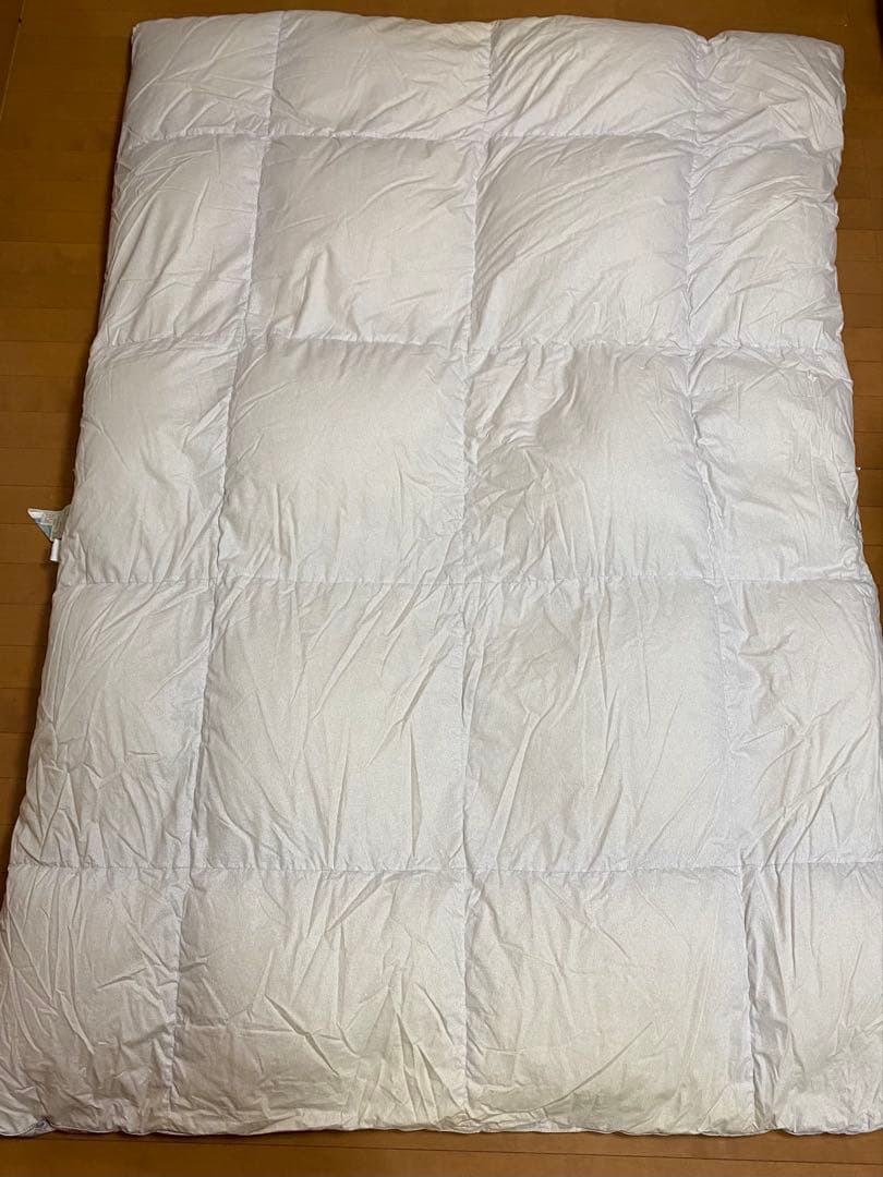 西川羽毛掛け布団 シングル 花柄　 ダウン95% フェザー5%充填物2.0㎏