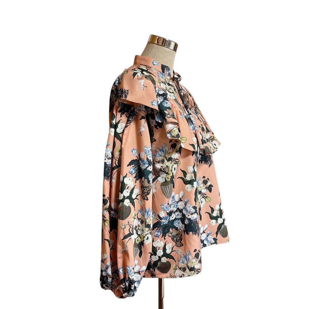 極美品 セブンテン ケイタマルヤマ 夜の花プリント ブラウス サーモンピンク