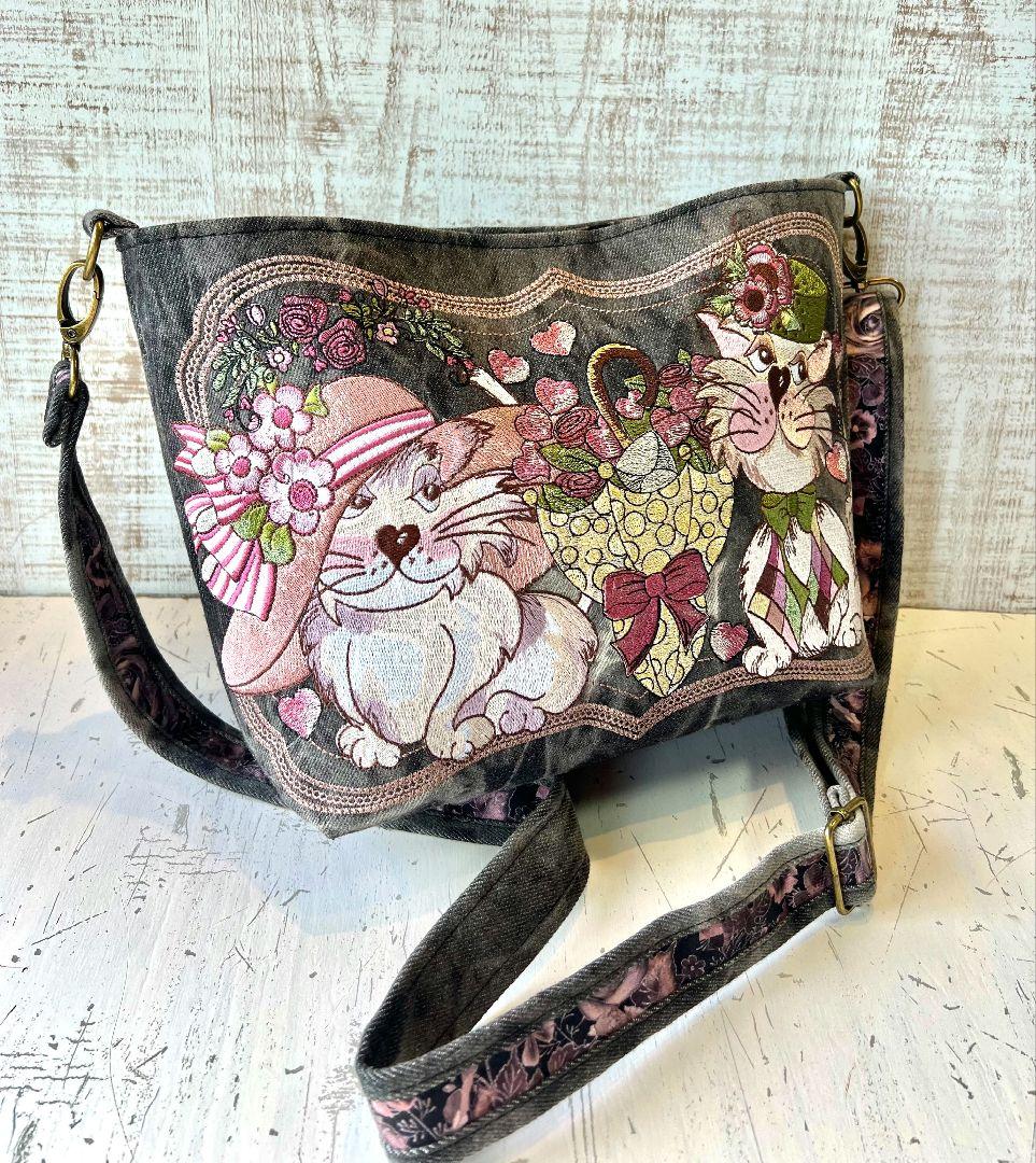 ※リクエスト品※ロラライハリス♡ブラックWデニム♡刺繍のショルダーバッグ