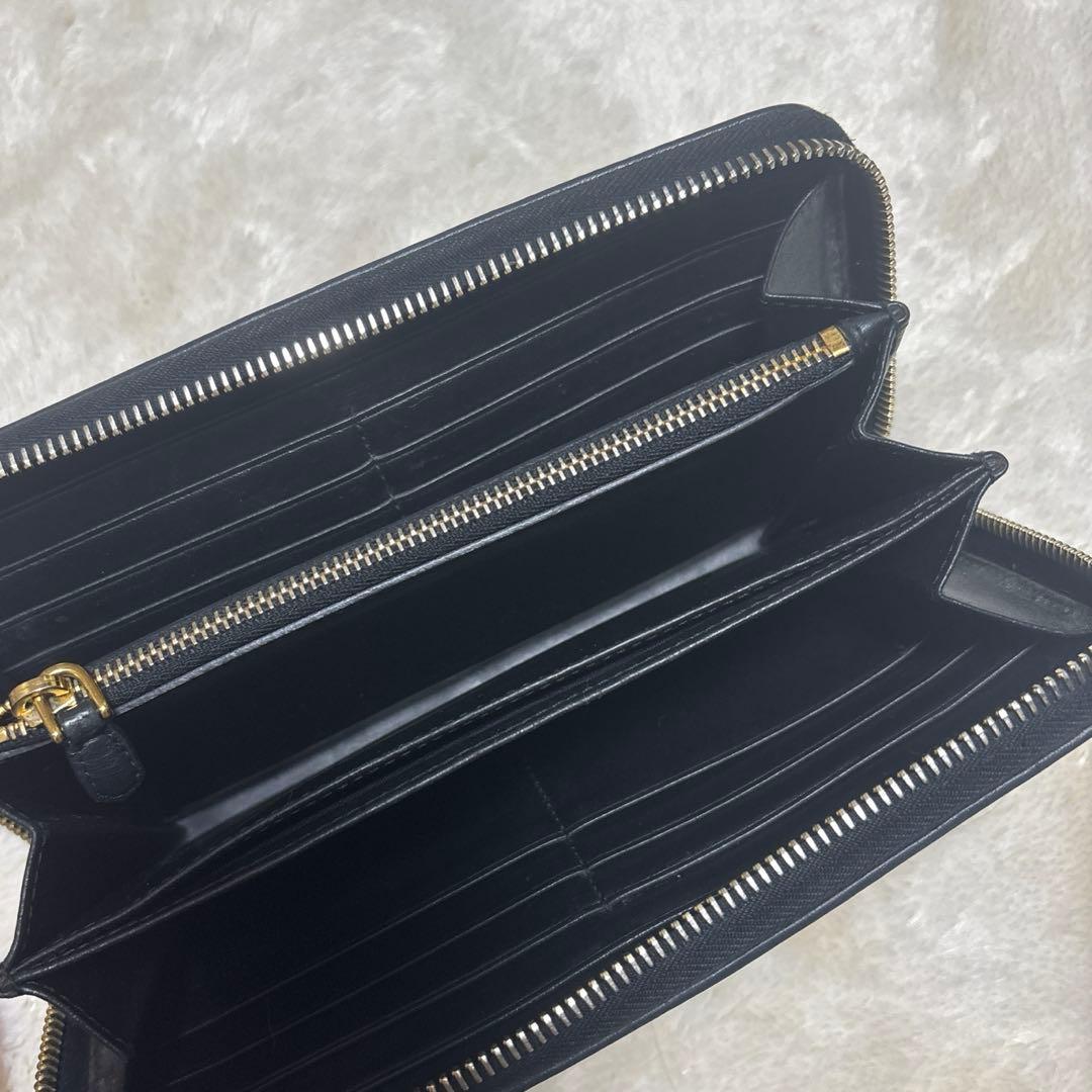 PRADA ブラック 長財布 キルティング