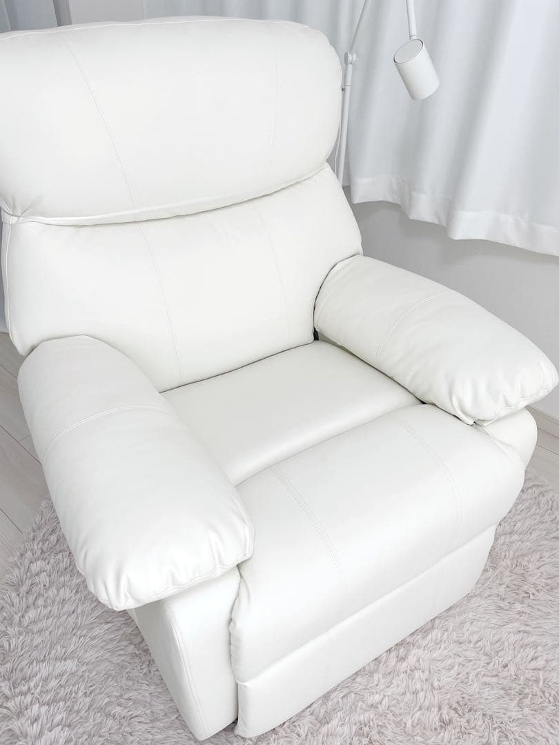 【ラグ⭐︎送料込】極上リクライニングソファ電動ホワイト ボリューム有り 説明書