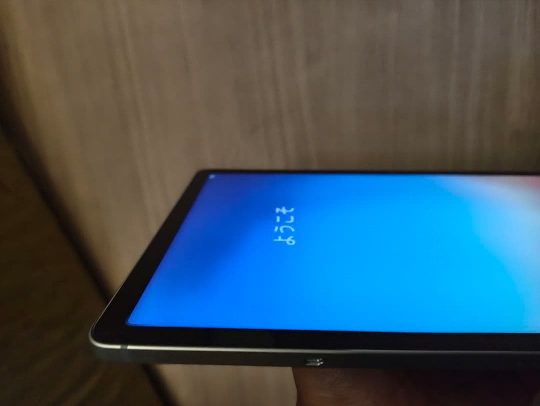 （傷あり）Galaxy Tab S9 FE 128GB本体と専用キーボード