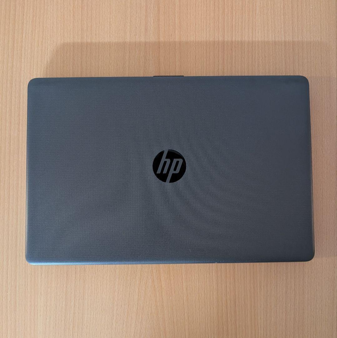 美品 HP 15.6型 i5 第8世代 8G SSD256G DVD Win11