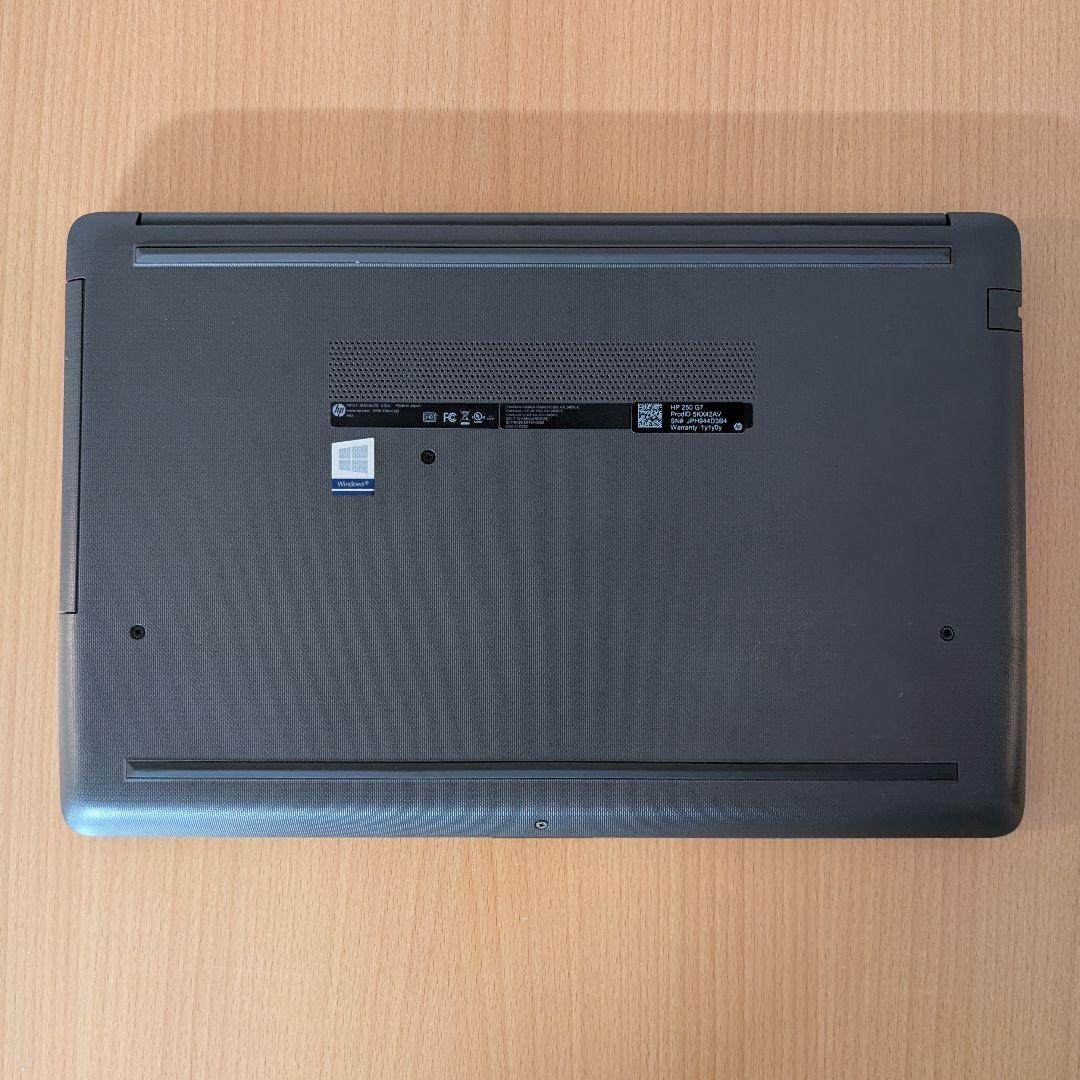 美品 HP 15.6型 i5 第8世代 8G SSD256G DVD Win11