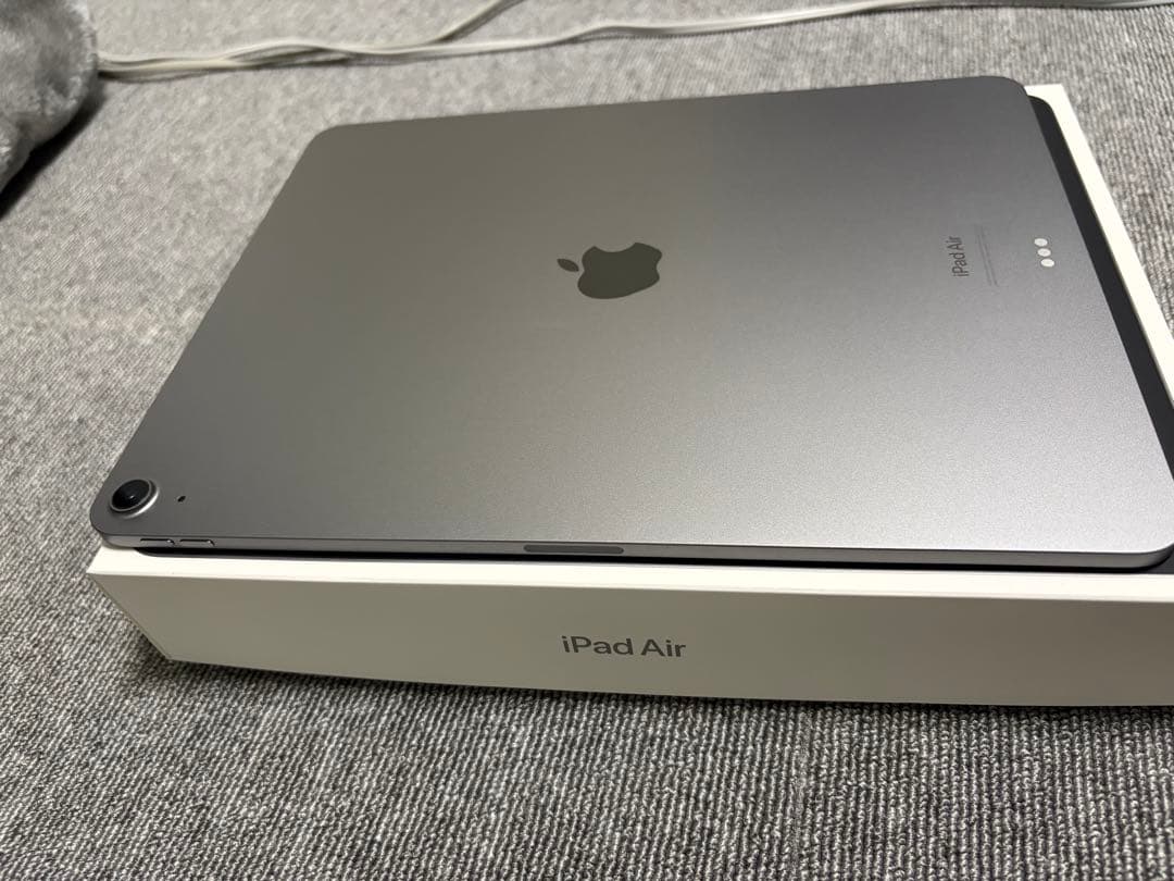 iPad Air 13インチ M2 128GB スペースグレイ