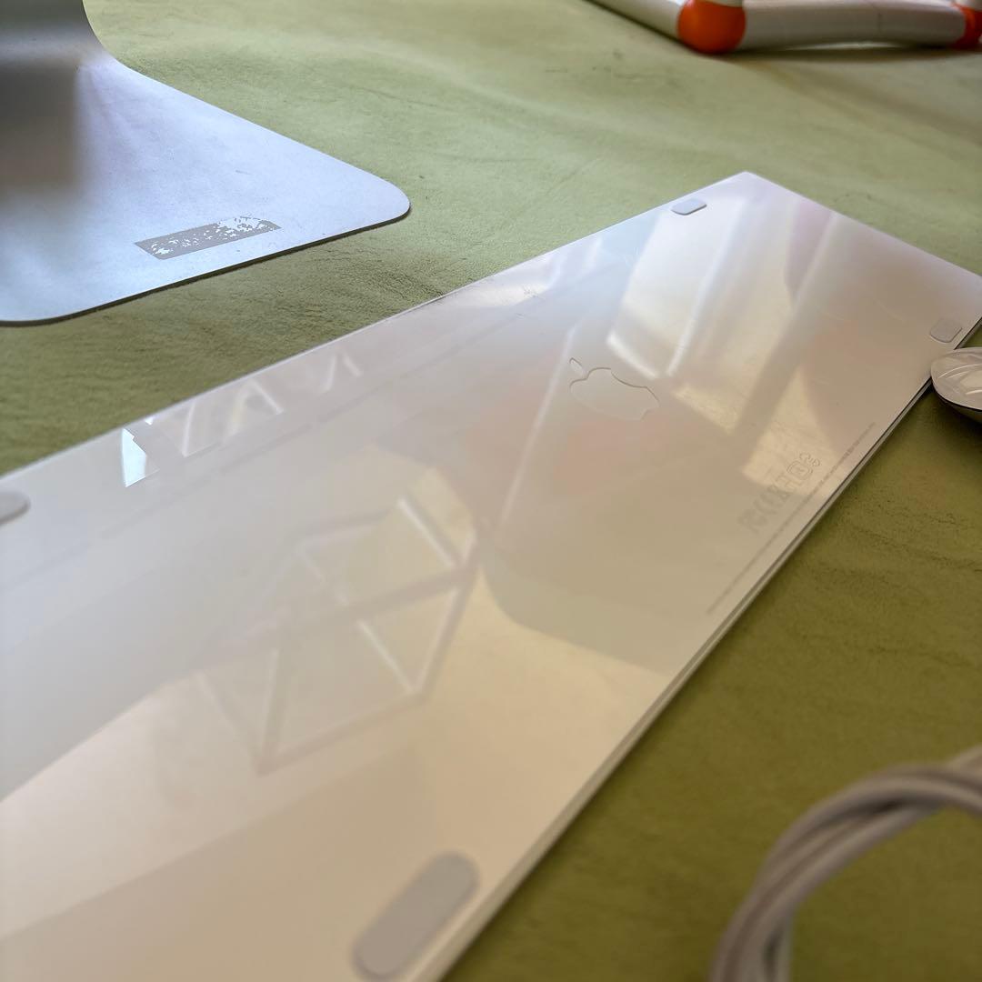 iMac 日本語配列キーボード・マウス付き