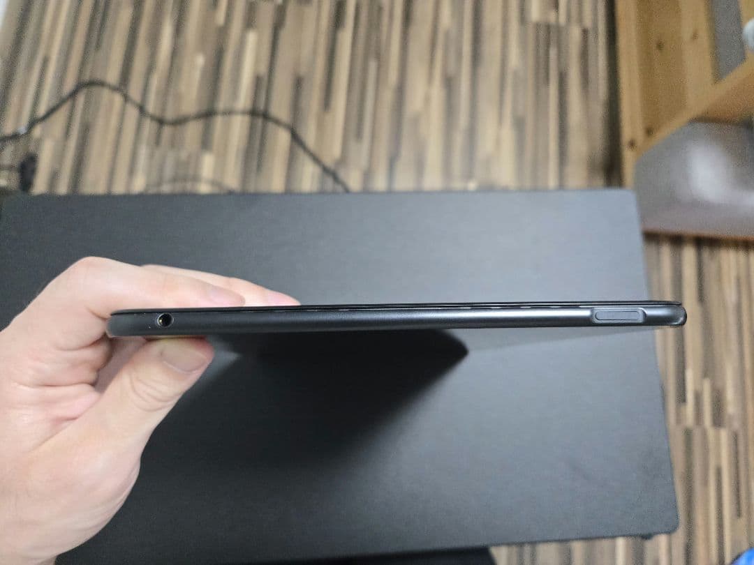 Windowsタブレット本体 MateBook e Corei5 8GB 256GB DRC-W58