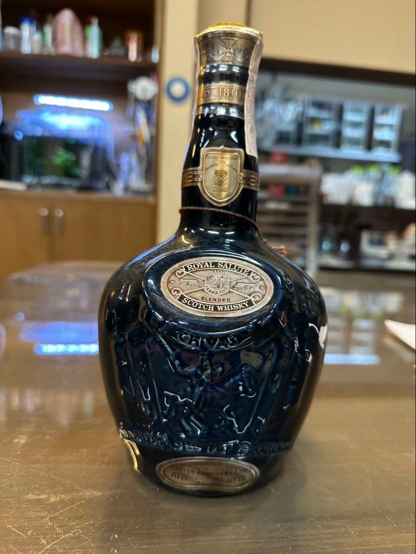  Salute 3本まとめ売り青2本　赤1本スコッチウイスキー