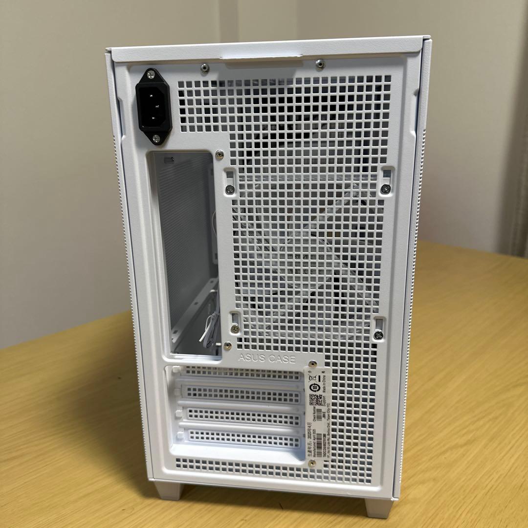 ASUS Prime AP201 MicroATXケース