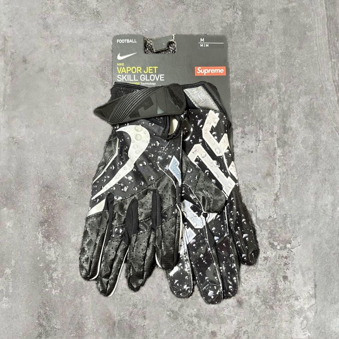 supreme nike football glove シュプリーム ナイキ