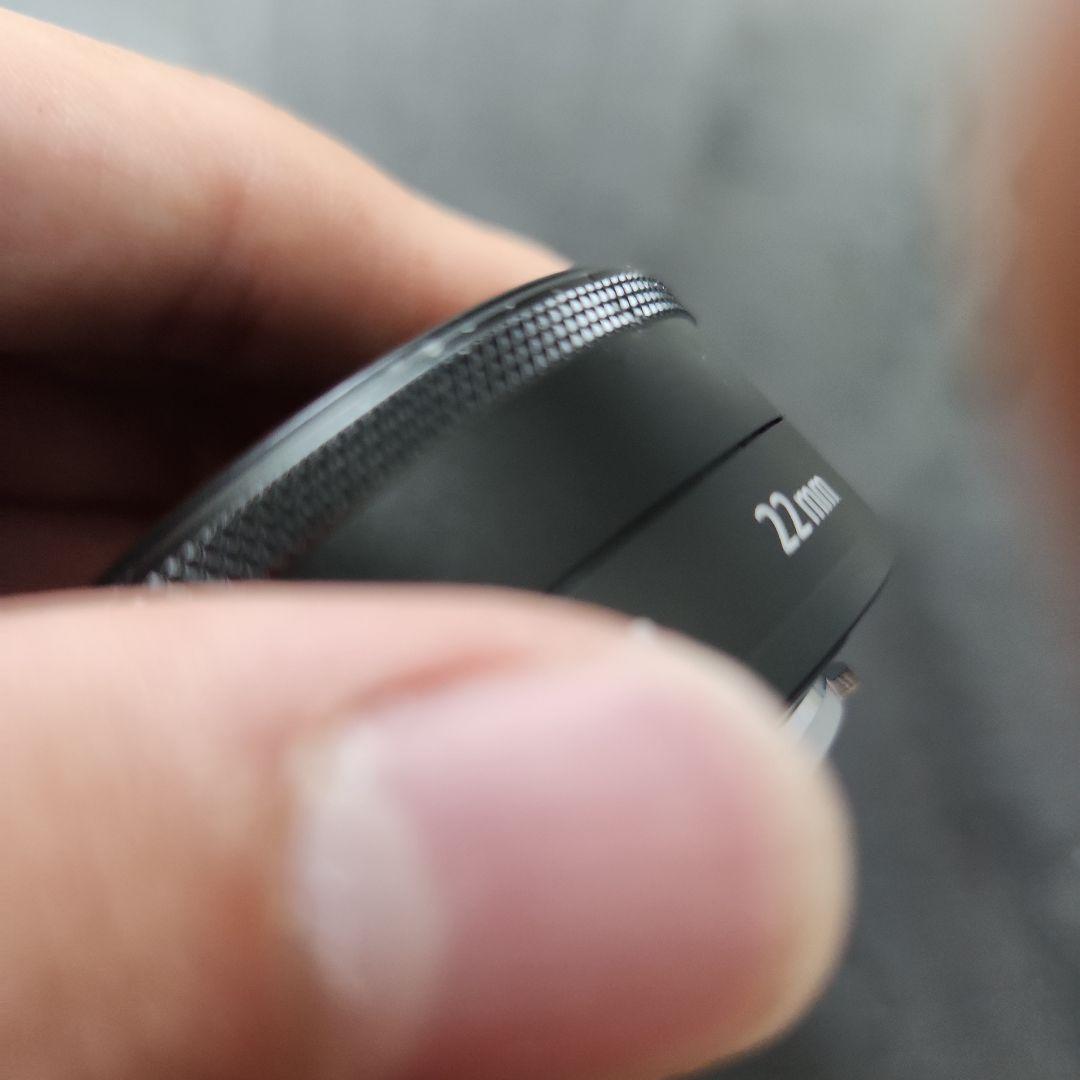 Canon EF-M22mm F2 STM 単焦点レンズ ジャンク扱い