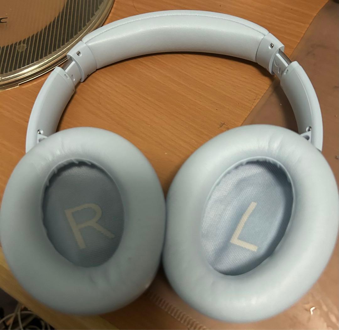 期間限定販売美品　Bose QuietComfort Headphones LE