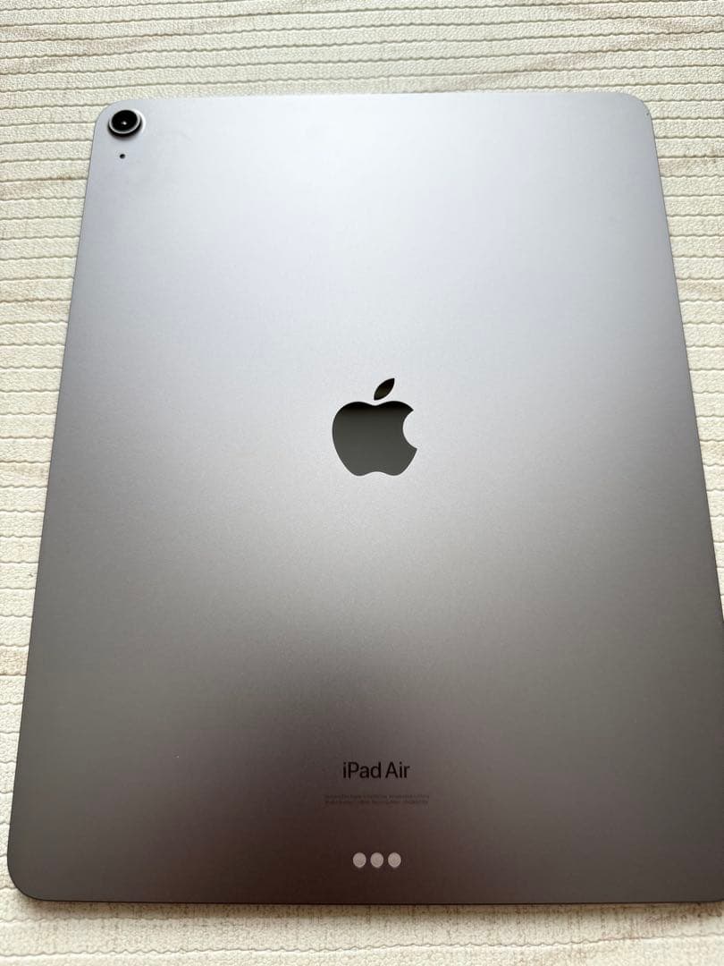 【純正ケース付】iPad Air(M2) 13インチ 128GB wifiモデル