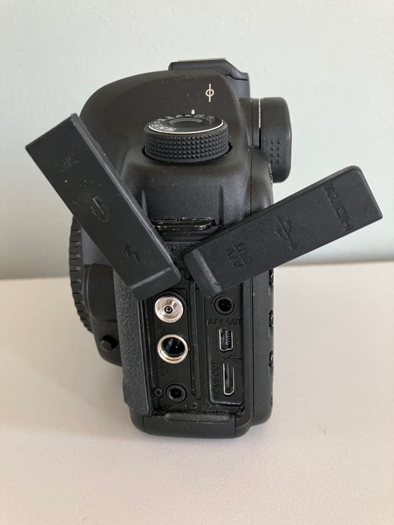 デジタルカメラ Canon EOS 5D Mark II EF 24-105 L IS USM