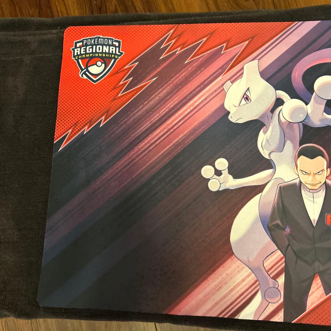 ポケモンカード プレイマット ロケット団のミュウツー サカキ プレマ 海外