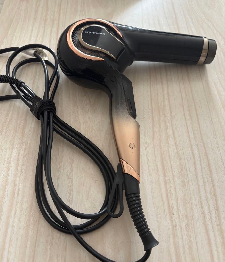 REPRONIZER 4D Plus ヘアドライヤー レプロナイザー