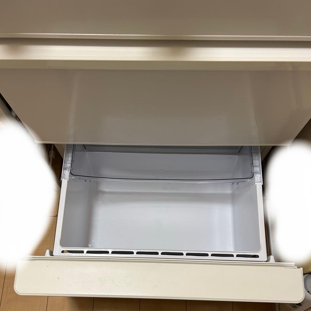 値下げ！AQUA 冷凍冷蔵庫 AQR-SV24K(W) 238L