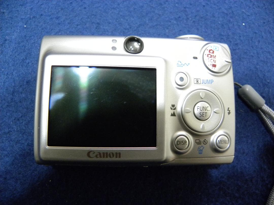 デジタルカメラ（IXY）