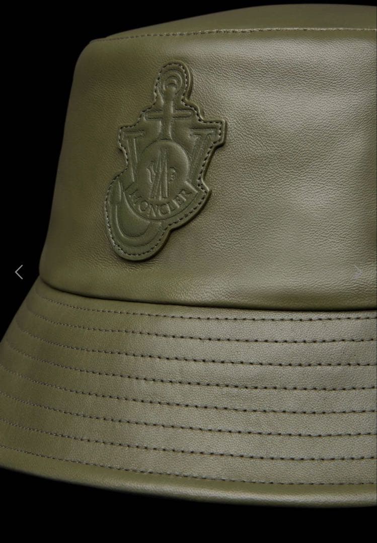 俺オレオ 【新品未使用】　moncler レザーバケットハット
