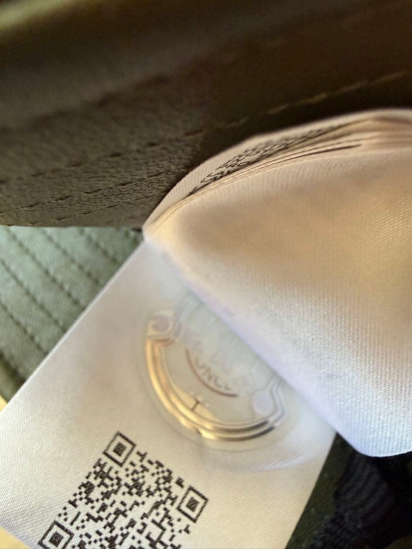 俺オレオ 【新品未使用】　moncler レザーバケットハット