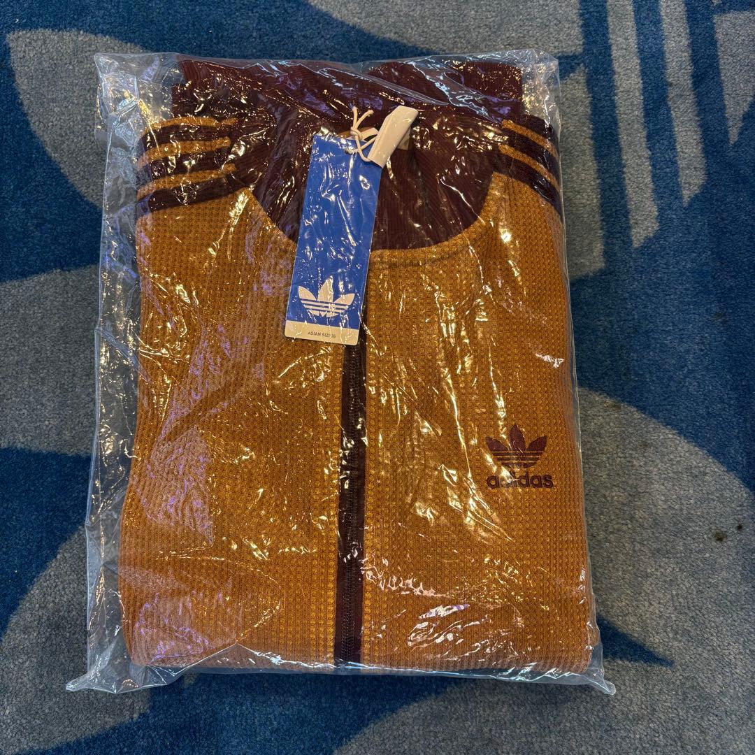 海外限定カラー2XL⭐️adidasワッフルニットトラックトップ ブラウン×マロン