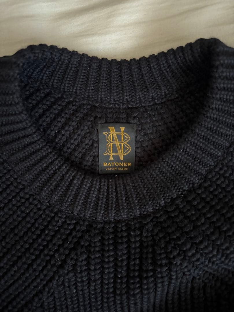 BATONER ブラック リブ編み セーター