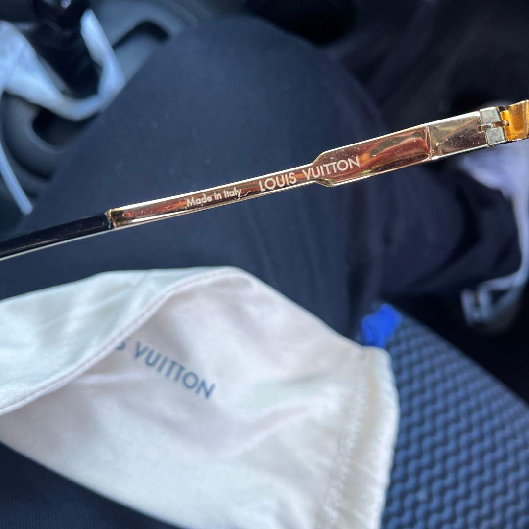 LOUIS VUITTON ゴールド サングラス Z1700U