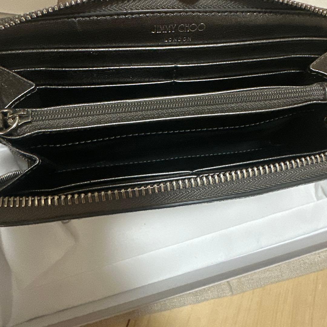 ジミーチュウ　スタースタッズ長財布