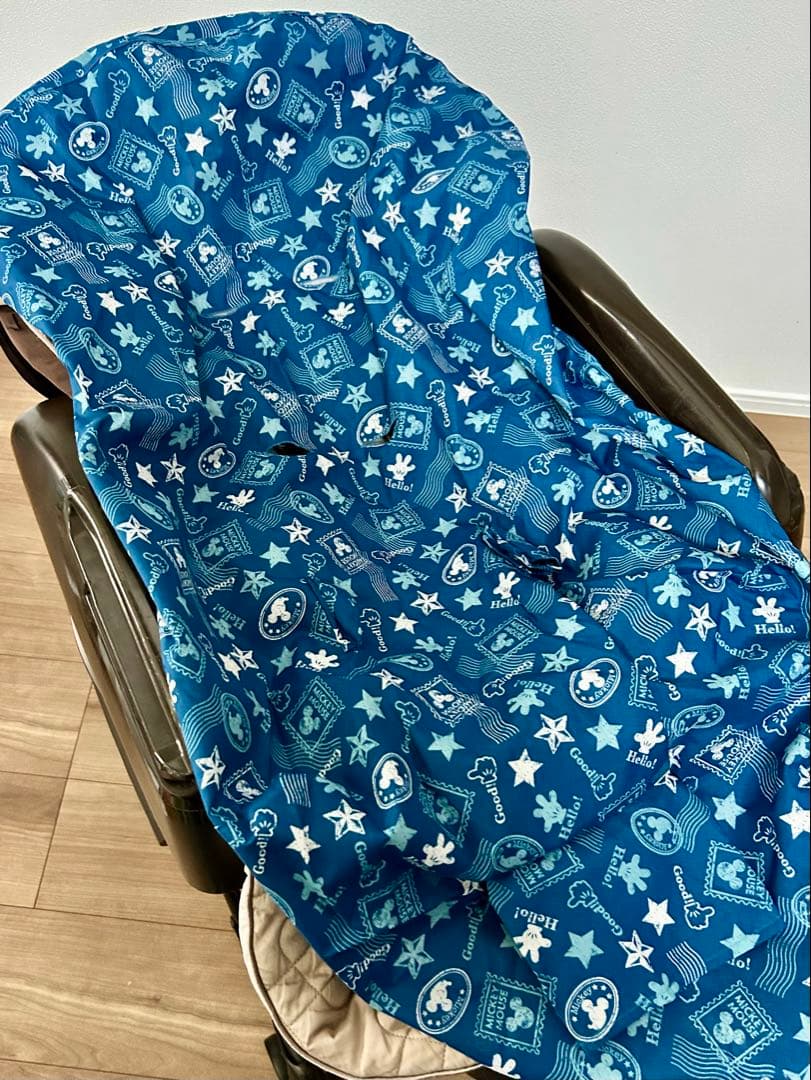 Combi ネムリラ オートスイング　エッグショック　電動（カバー付）