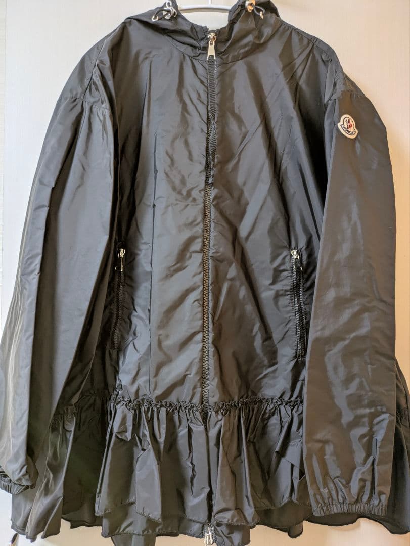 Ri-chi-me⭐ MONCLER SARCELLE