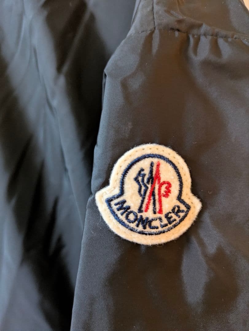 Ri-chi-me⭐ MONCLER SARCELLE