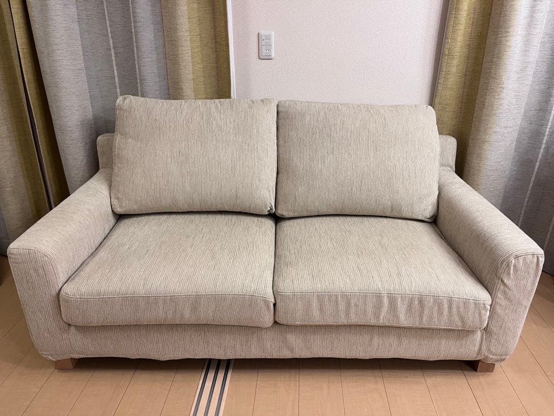 ★ノイエス　NOYES★3人掛けソファー