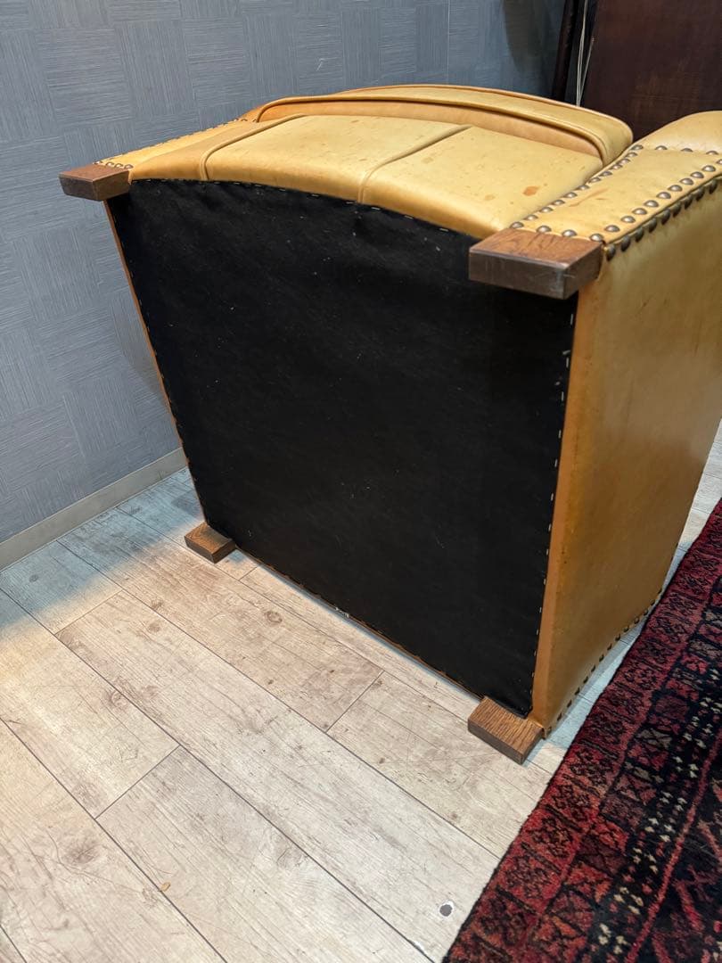 【超人気＆希少】TRUCK FURNITURE 本革ソファ【重厚ヴィンテージ】