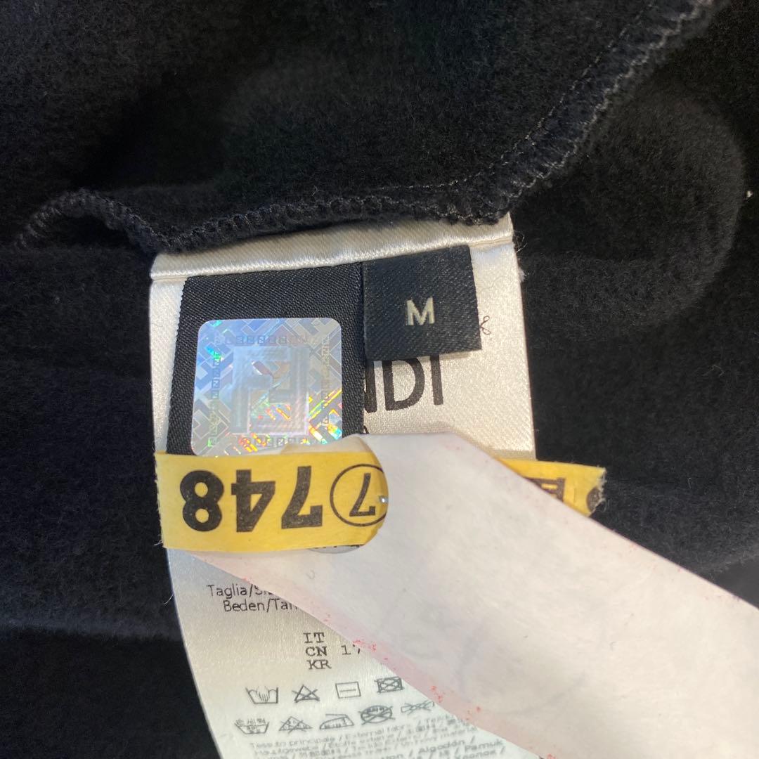 美品　Fendi ブラック アートマルチワッペンスウェット 刺繍