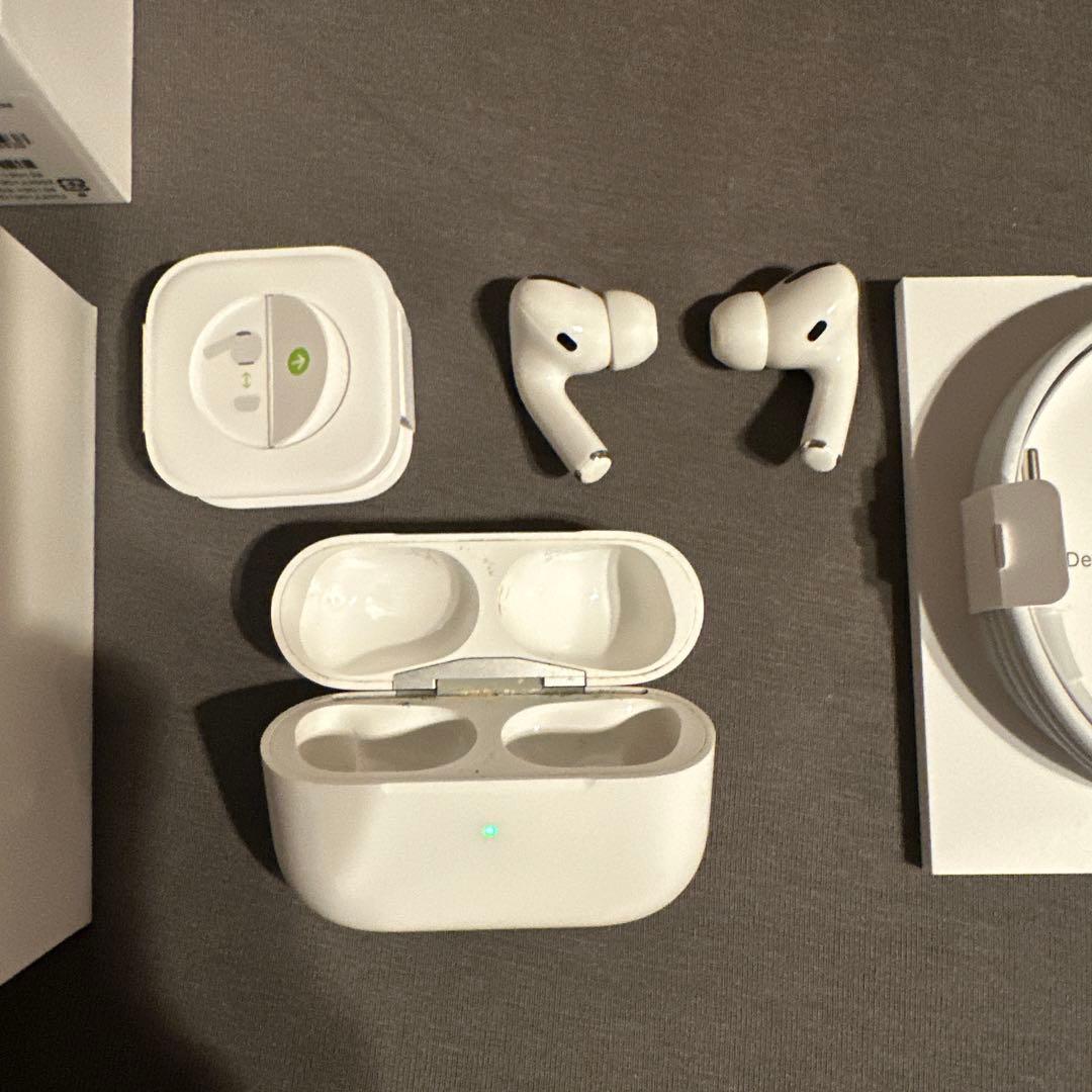 【動作問題なし】Apple AirPods Pro 第一世代本体 充電ケース付き
