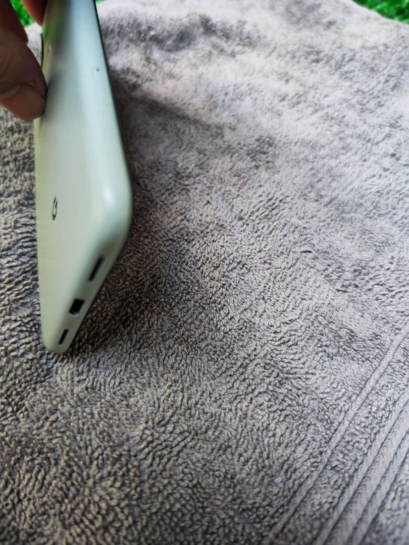 Google Pixel 5　本体