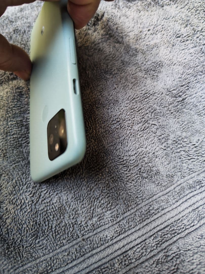 Google Pixel 5　本体