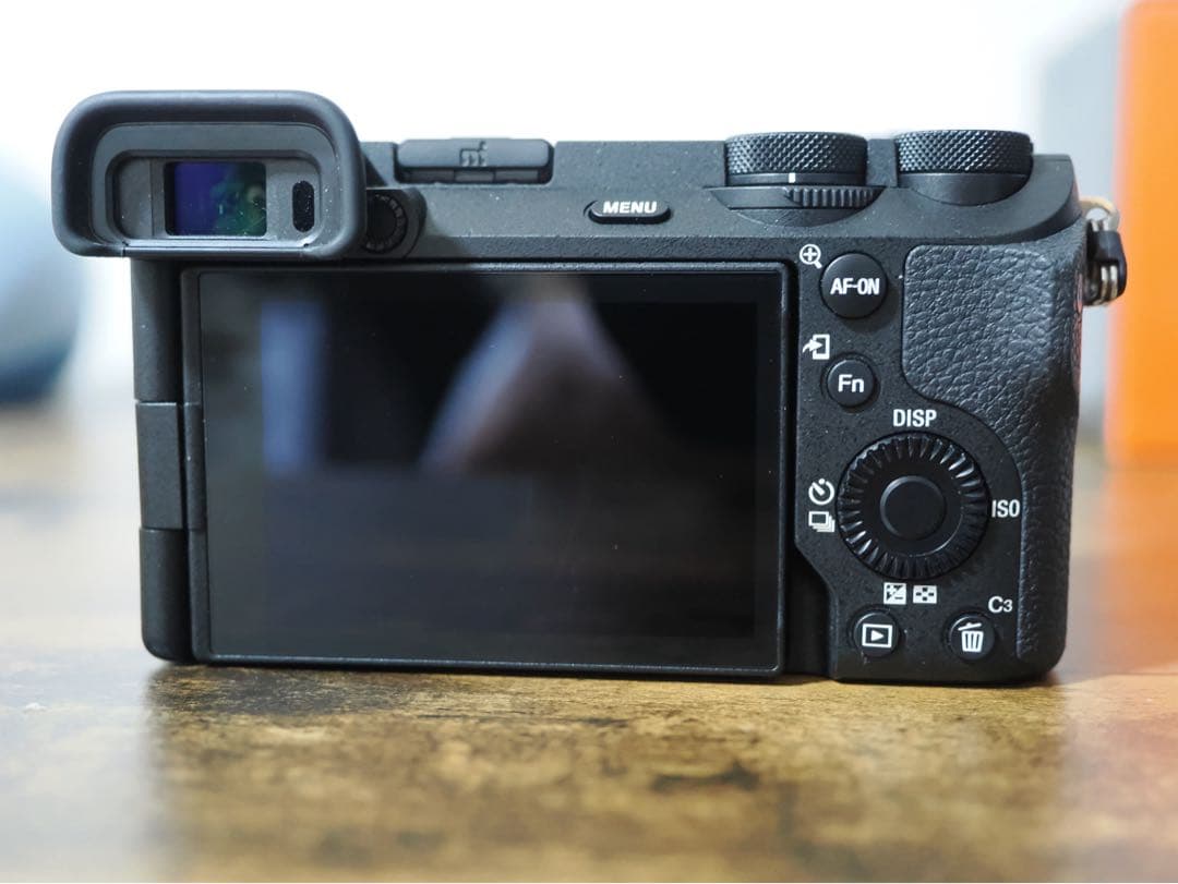 ソニー ミラーレス一眼カメラ α6700 ボディ ILCE-6700 残保証あり