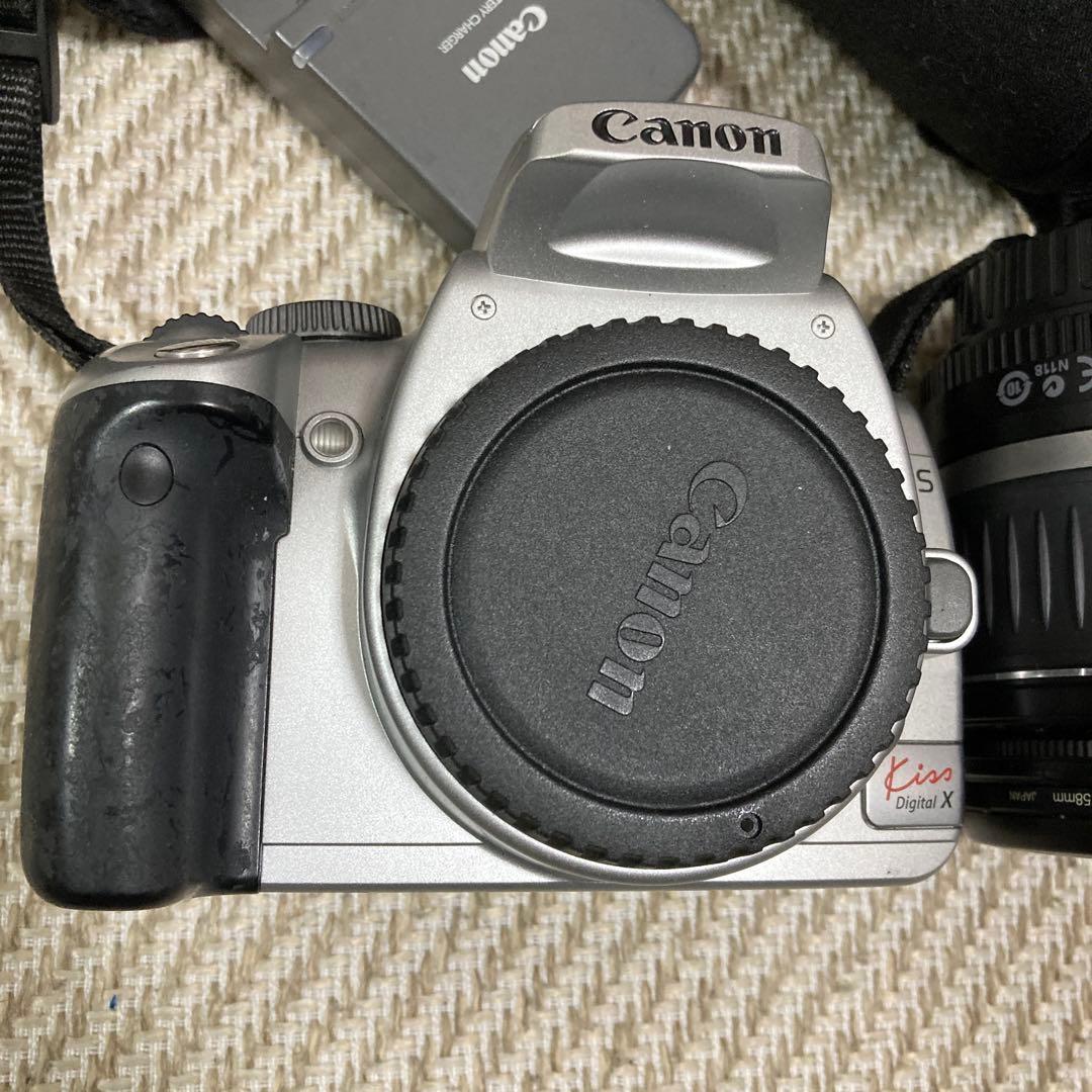 Canon EOS Kiss Digital X 本体とレンズTamronレンズ