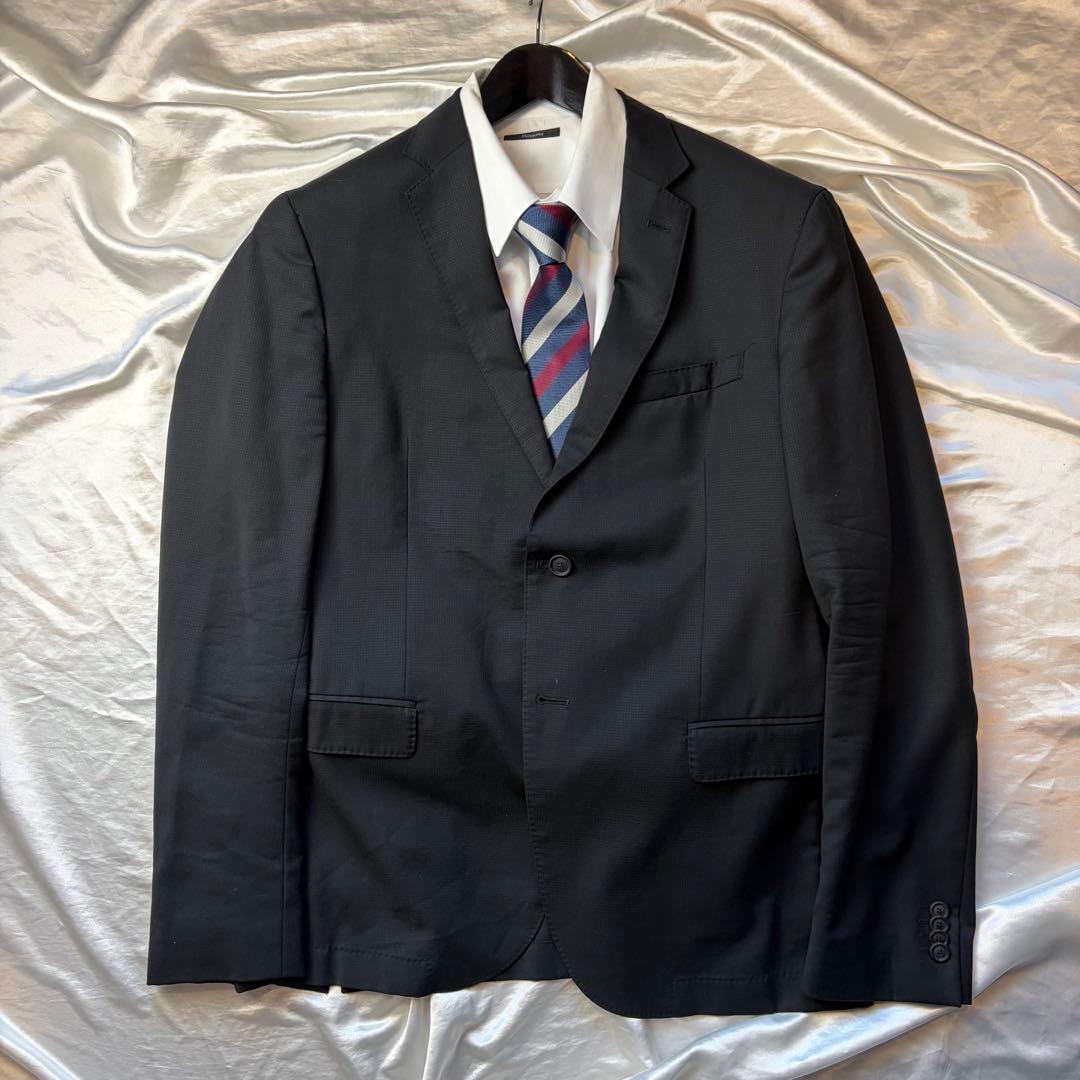 ヒューゴボス　HUGO BOSS スーツ　サイズ52 ブラック