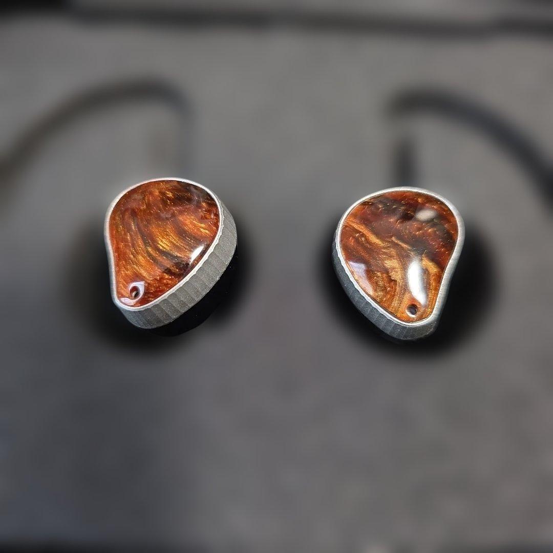 Noble Audio SULTAN リケーブル付き