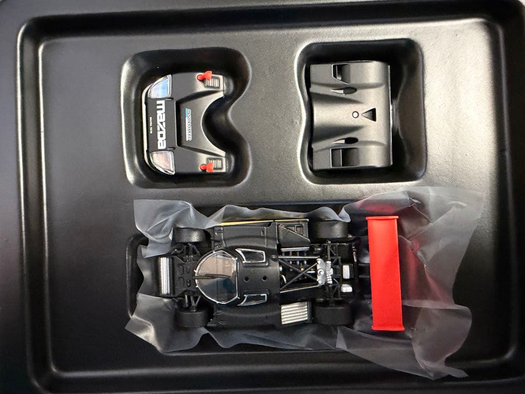 エ*ー様 TOMICA MAZDA 787B テストカー 、アンフィニーマツダ