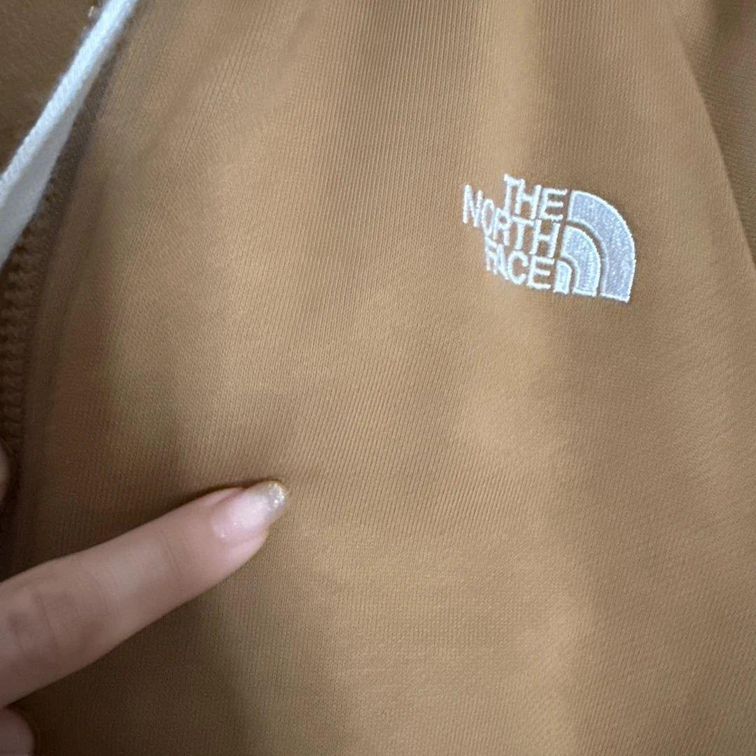 ノースフェイス　パーカー　ブラウン　キャメル　L